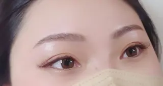 メンズ アイブロウ NAZ eyelash&eyebrow by medical salon所属・NAZ 表参道 Tomokoのマツエク・マツパデザイン
