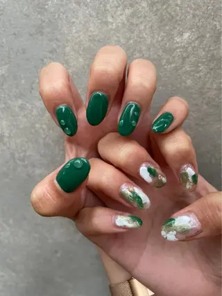 ネイル モモ 🍑のマツエク・マツパデザイン