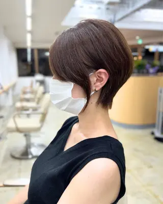ショート sunny所属・HONOKA/ ハイトーン艶カラーのヘアスタイル