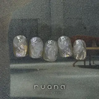 ネイル 阿武 美海のネイルデザイン