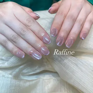 ネイル RAFFINE haru🦋🩵のネイルデザイン