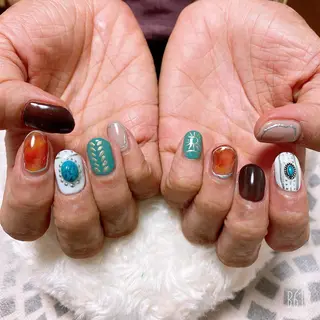 ネイル The Best Beauty受付担当のヘアスタイル