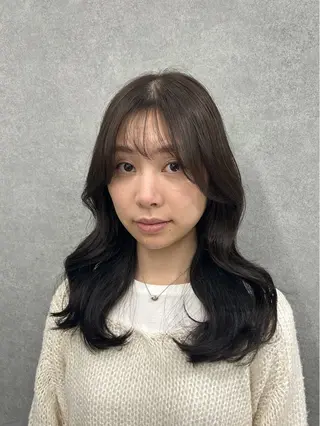 セミロング カラー Lien by kiitos所属・韓国ヘア×レイヤー カット/上田丈也のヘアスタイル