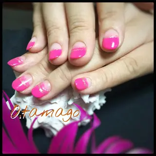 ネイル ARTスクールサロン お・タマゴのネイルデザイン