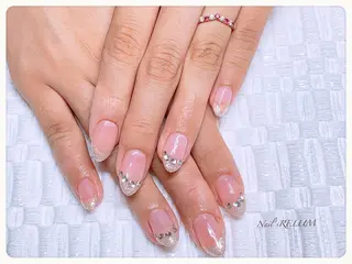 ネイル THECOLORS所属・近貞 莉奈のネイルデザイン