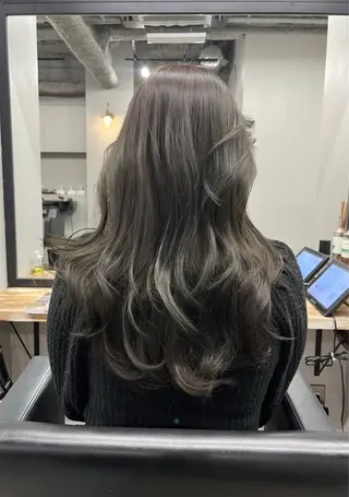 ロング カラー ヘアアレンジ Ameri/髪質改善 /韓国ヘア🇰🇷のヘアスタイル