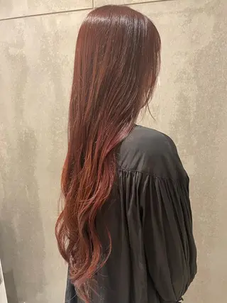 ロング カラー ウォーレントリコミ  ニューヨーク所属・西梅田直結🌹 若林梨音のヘアスタイル