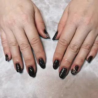 ネイル NAIL Salon IP所属・長谷川 奈緒美のネイルデザイン