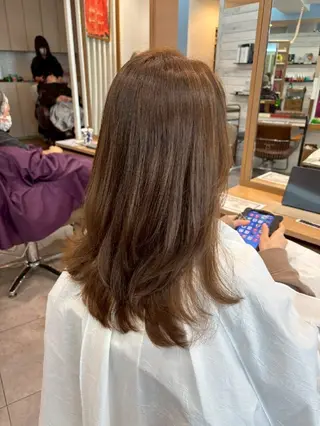 ロング カラー 吉永 楓のヘアスタイル