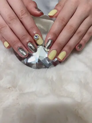 ネイル B.rose ビビのネイルデザイン