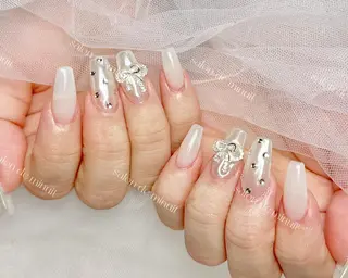 ネイル Momo 🤍のネイルデザイン