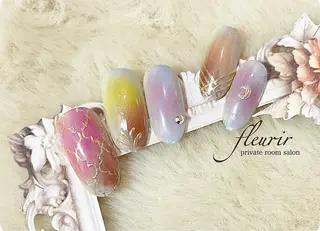 ネイル フルリール 【プライベートサロンのネイルデザイン