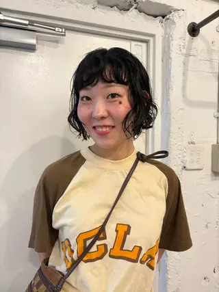 ショート ✴︎UNU ✴︎モエカのヘアスタイル