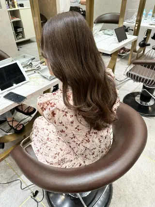 ロング カラー ヘアアレンジ yuuto🌈 冬の透け感カラーのヘアスタイル