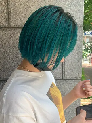 ショート カラー Fuuu《フゥ》所属・シノザキ シンゴのヘアスタイル