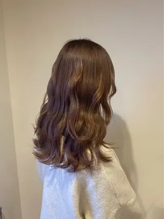ロング カラー Ludwig AIRIのヘアスタイル