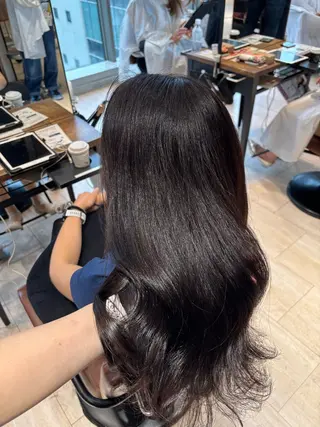 セミロング カラー 穂積 未優のヘアスタイル