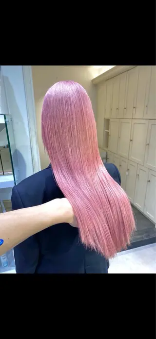 ロング カラー ✨Tiam渋谷✨ しゅけ／ハイトーンのヘアスタイル