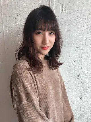 セミロング あらき ちさとのヘアスタイル