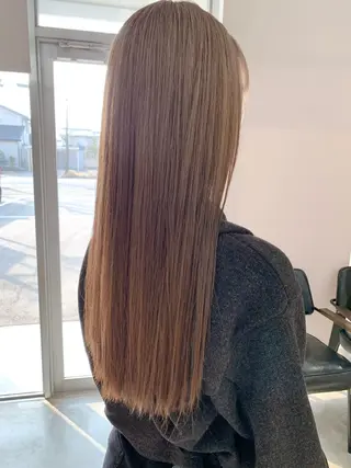 ロング 舘谷 愛莉のヘアスタイル