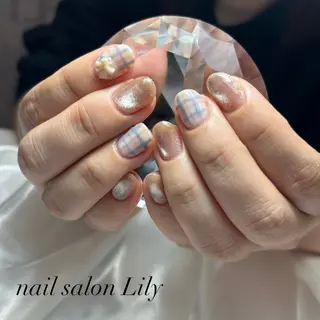 ネイル nail salon Lily所属・藤田 璃々のネイルデザイン
