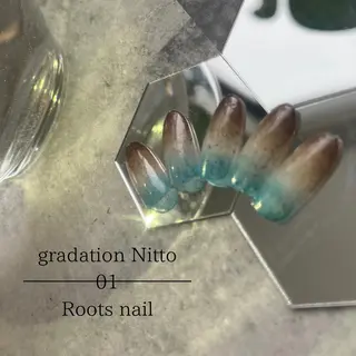 ネイル コンディショニングサロンRoots所属・コンディショニング サロンRootsのネイルデザイン