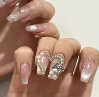 ネイル Chisa Nail Studio所属・チ サのネイルデザイン