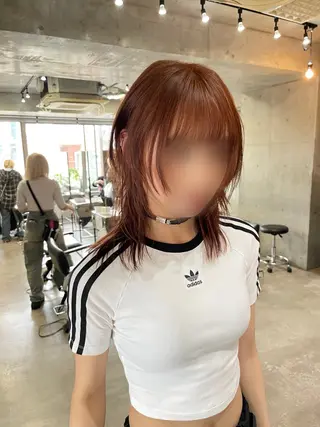 セミロング カラー 韓国リアルハッシュ レイヤーカットのヘアスタイル