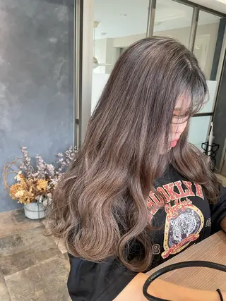 ロング カラー ~tie.hair salon所属・Ryoka🌼倉敷/ ハイトーン/レイヤーのヘアスタイル