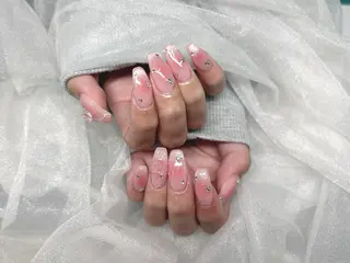 ネイル 加藤 楓子のネイルデザイン