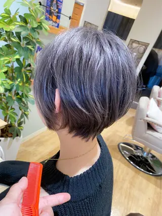 ショート カラー 柳 雄輝のヘアスタイル