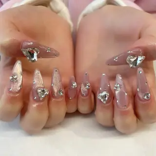 ネイル 💎🐰 saki. m 🐰💎のネイルデザイン