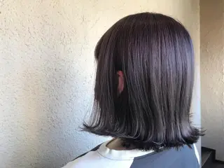 ミディアム カラー 磧本 祐里恵のヘアスタイル