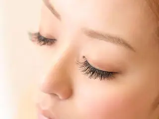 マツエク・マツパ ヘアーアシストビーム所属・eyelash bi-mの眉毛・アイブロウイメージ
