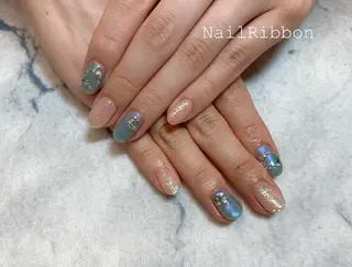 ネイル ネイルリボン 受付スタッフのネイルデザイン