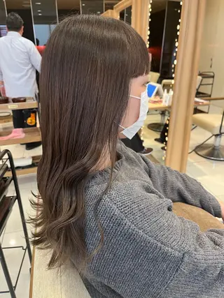 ロング カラー なつな/ 透明感カラーのヘアスタイル