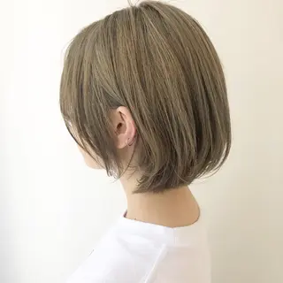 ショート AKANE 【zina新宿】のヘアスタイル