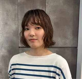 ミディアム 北川 栞菜のヘアスタイル