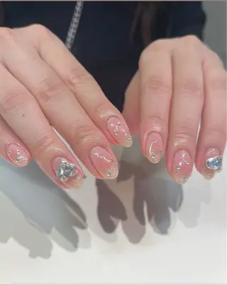 ネイル m a i / 学芸大学のネイルデザイン