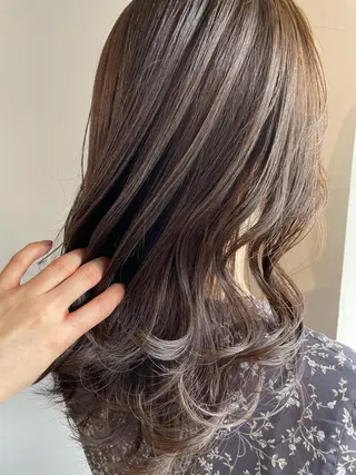 ロング カラー ヘアアレンジ キッズ ネイル マツエク・マツパ アイブロウ 透明感カラー/推しカ ラー☁️JURAのヘアスタイル