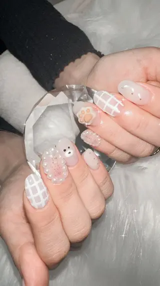 ネイル 中西 美羽のネイルデザイン