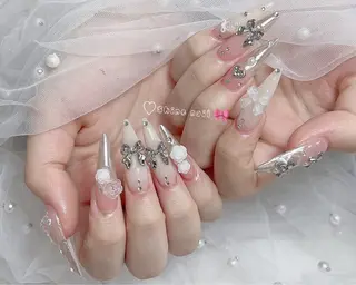 ネイル 〜Shine Nail〜【サイナネイル】パラジェル／ 長さだし／持ち込み／ワンホン／フィルイン所属・shine 🎀 長さだし&デザインのネイルデザイン
