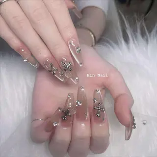 ネイル HIN NAILのネイルデザイン