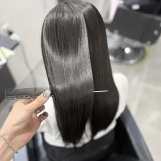 ロング パーマ 縮毛矯正リピート90 %超/髪質改善/井口のヘアスタイル