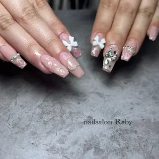 ネイル Raby 浅草店所属・raby KESAMIのネイルデザイン