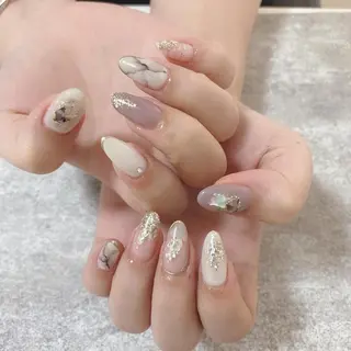 ネイル レ ティリンのネイルデザイン