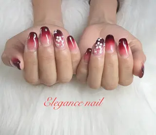 ネイル Elegance Nail所属・Elegance Nail本厚木店舗のネイルデザイン
