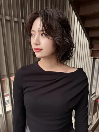 ミディアム パーマ 平 一裕のヘアスタイル