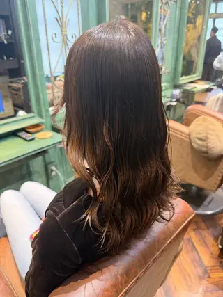 セミロング Monan 新宿所属・ケイジ✨透明感 /艶カラー✨のヘアスタイル