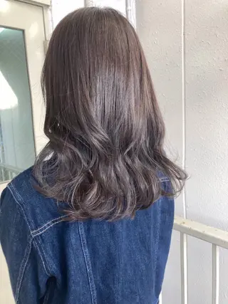 セミロング roka ノゾミのヘアスタイル